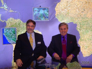 Pedro y Luis en nuestro stand de la Fruitlogistica (Berlín)-2008